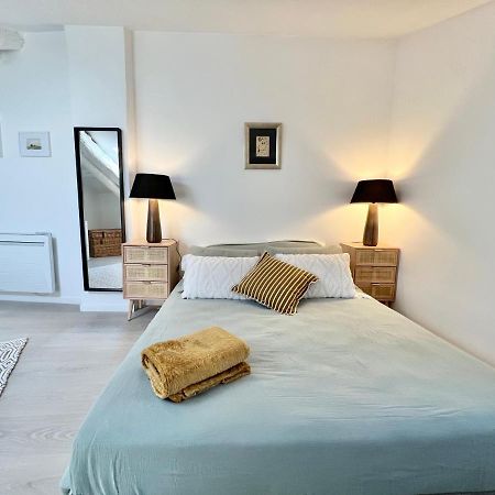 Maison De Village Au Calme. Lourmarin Eksteriør bilde